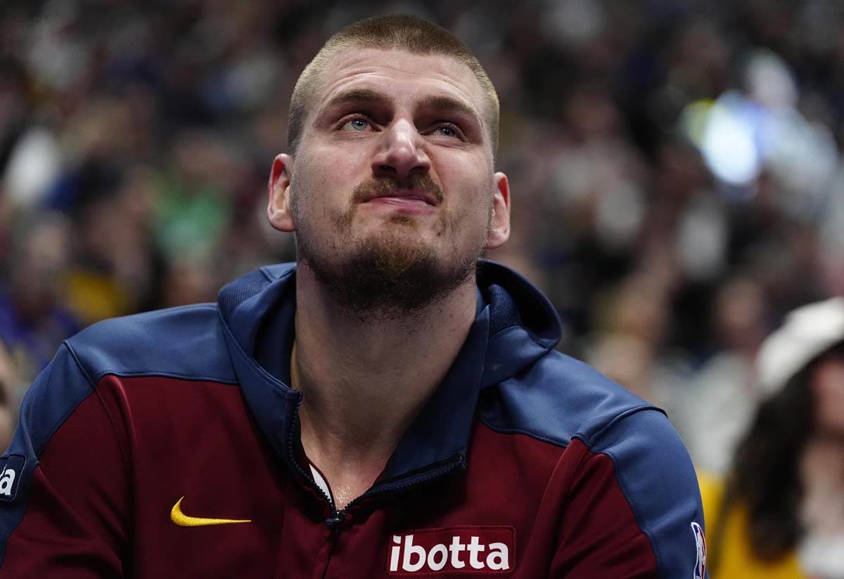 nikola jokic povrijedio zglob lijeve noge nikola jokic povrijedio zglob lijeve noge