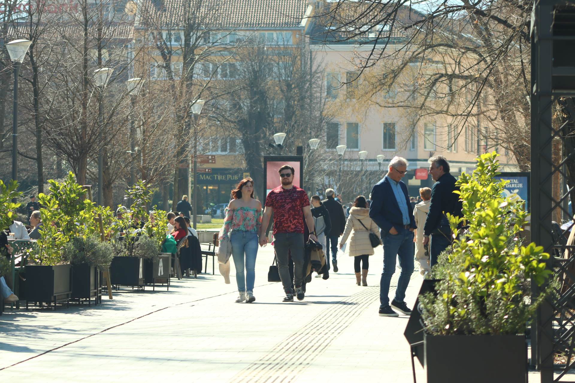  Vremenski rolerkoster: Vikend donosi naglu promjenu vremena i saharski pijesak 