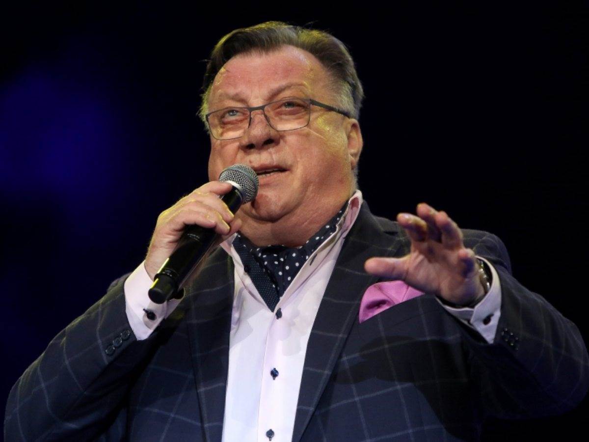 Halid Bešlić se potpuno povlači Halid Bešlić se potpuno povlači