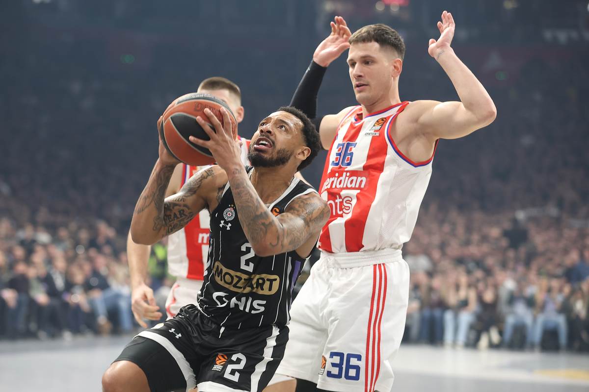  karlik dzouns progovorio o zvezdi ne mrzim nikog ali ne svidjaju mi se 