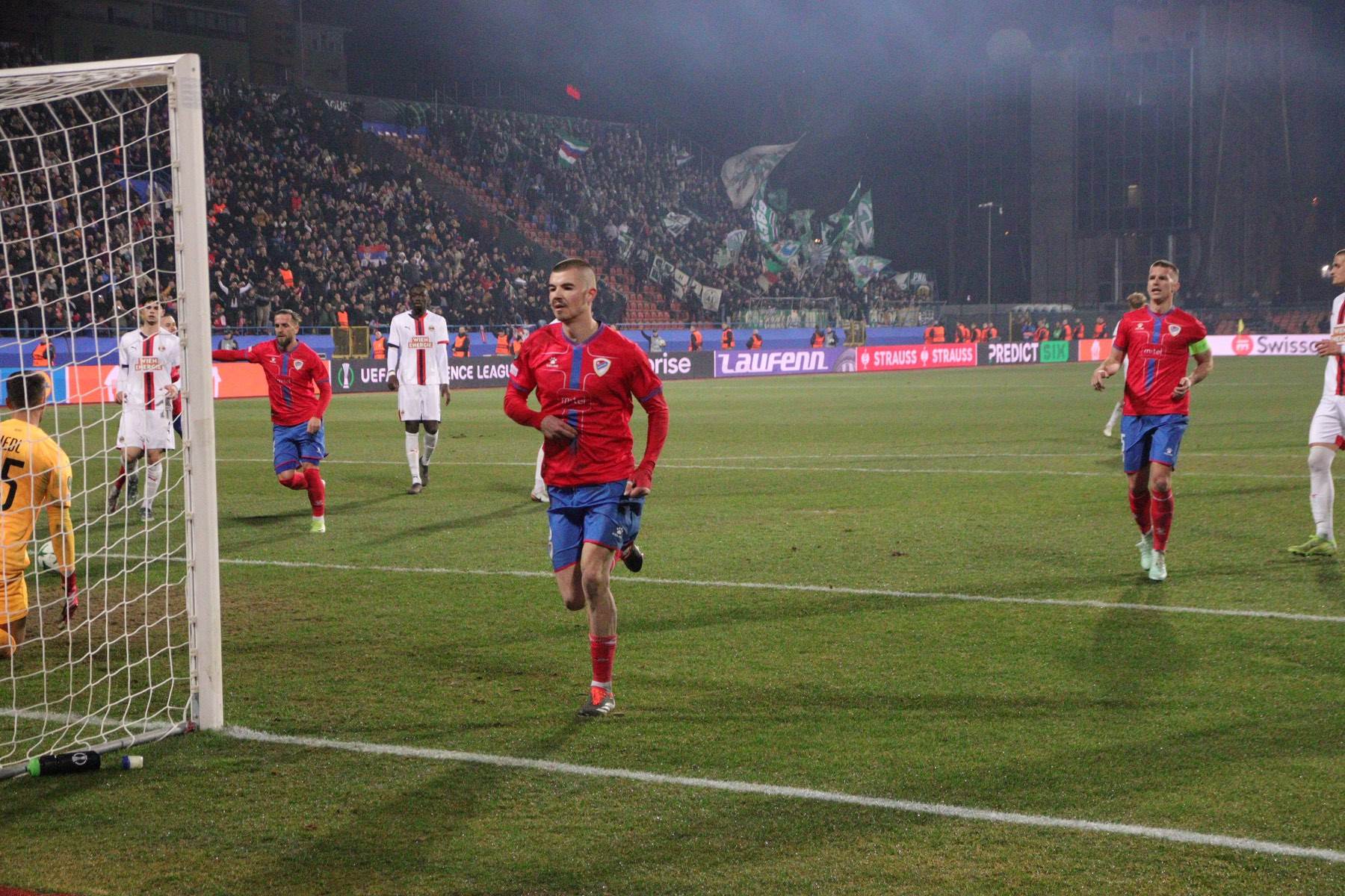  Dinamo želi Davida Vukovića  