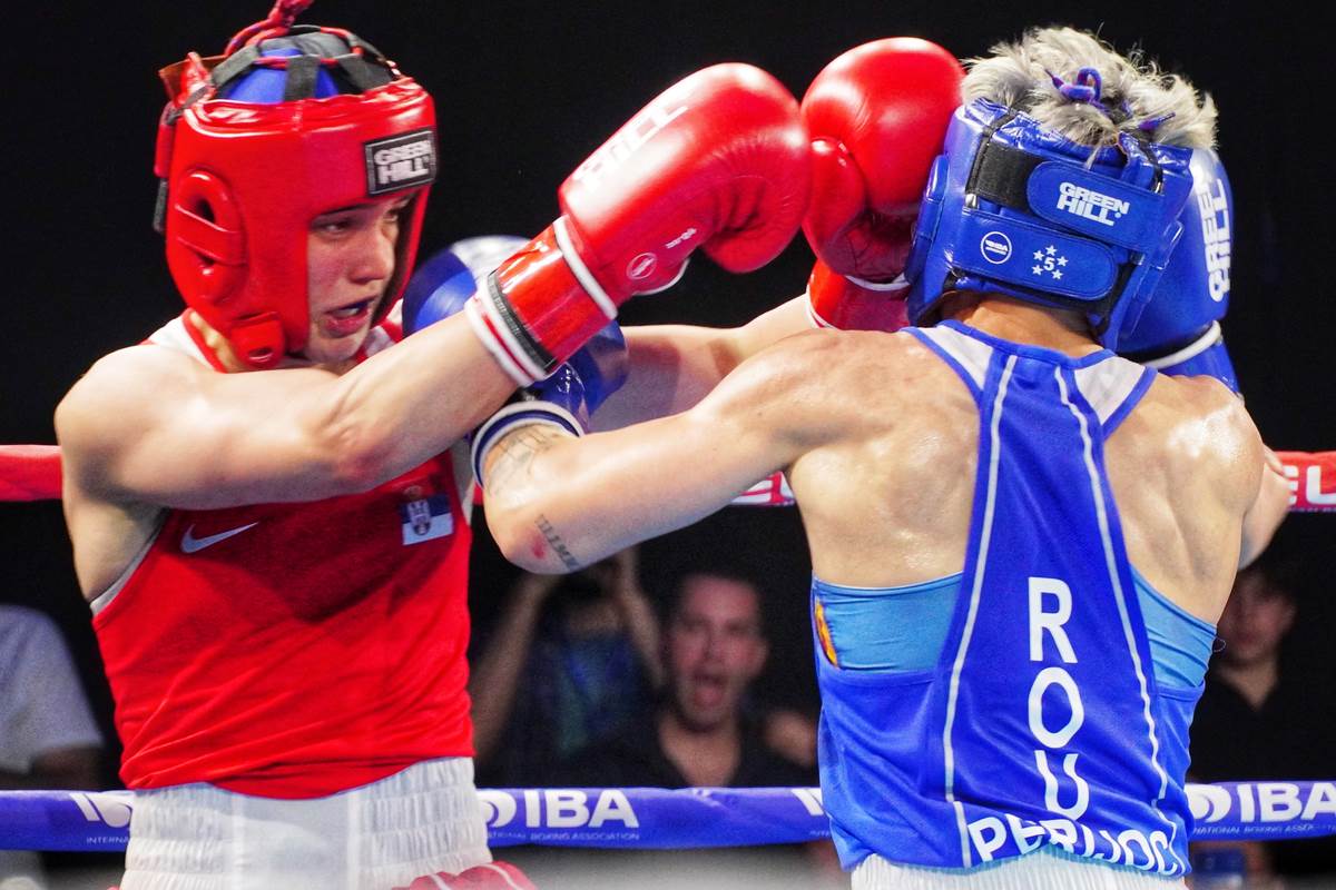  Sara Ćirković obezbijedila medalju na Svjetskom prvenstvu u boksu 