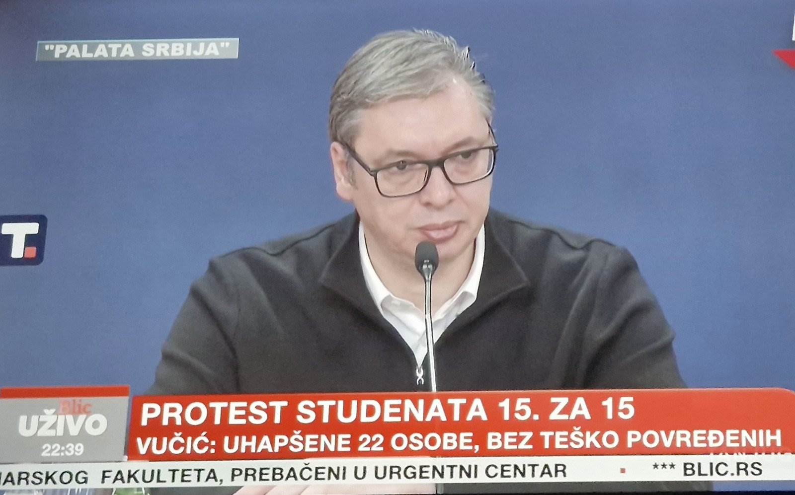 Vučić obraćanje nakon protesta u beogradu Vučić obraćanje nakon protesta u beogradu