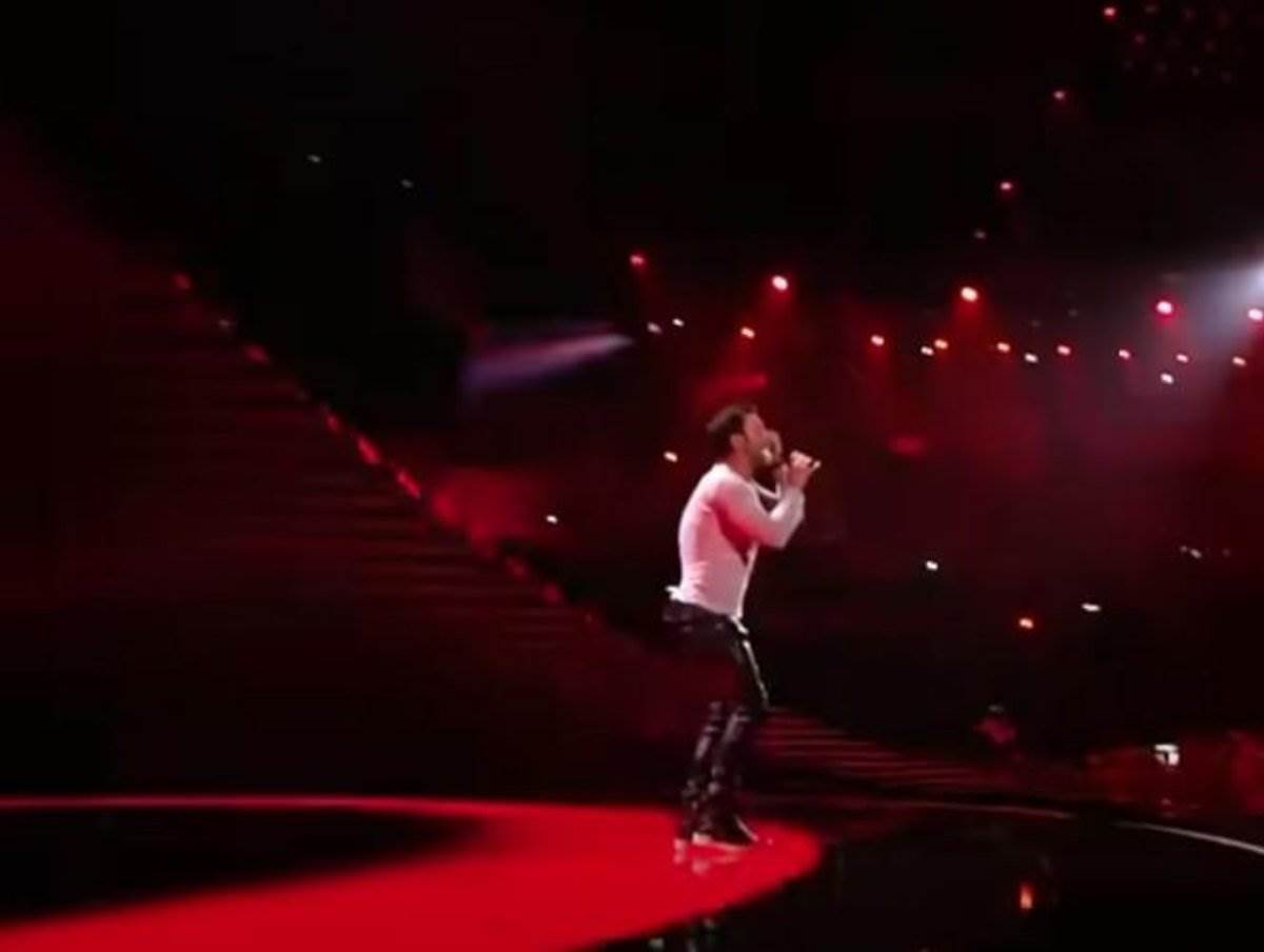  Razvodi se pjevač Mans Zelmerlov 