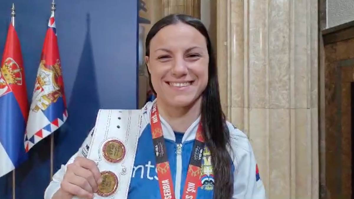 Anđela Branković MONDO intervju Anđela Branković MONDO intervju