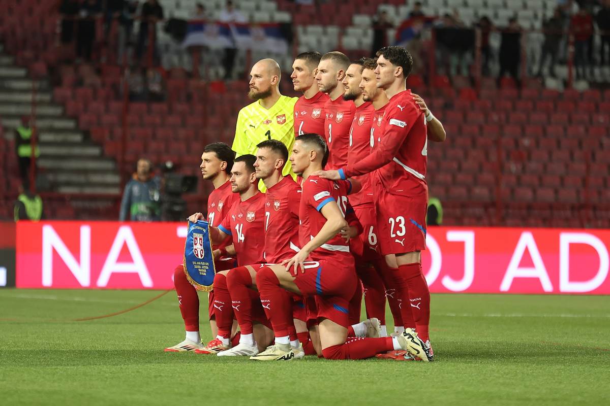 Povrijedio se sudija na utakmici Srbija - Austrija Povrijedio se sudija na utakmici Srbija - Austrija
