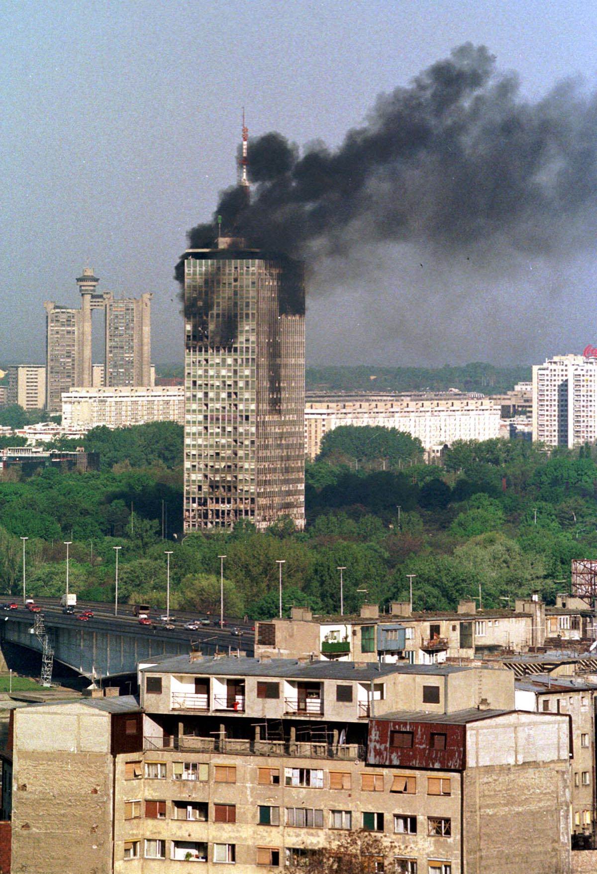 Prije 26 godina počelo NATO bombardovanje SR Jugoslavije Prije 26 godina počelo NATO bombardovanje SR Jugoslavije