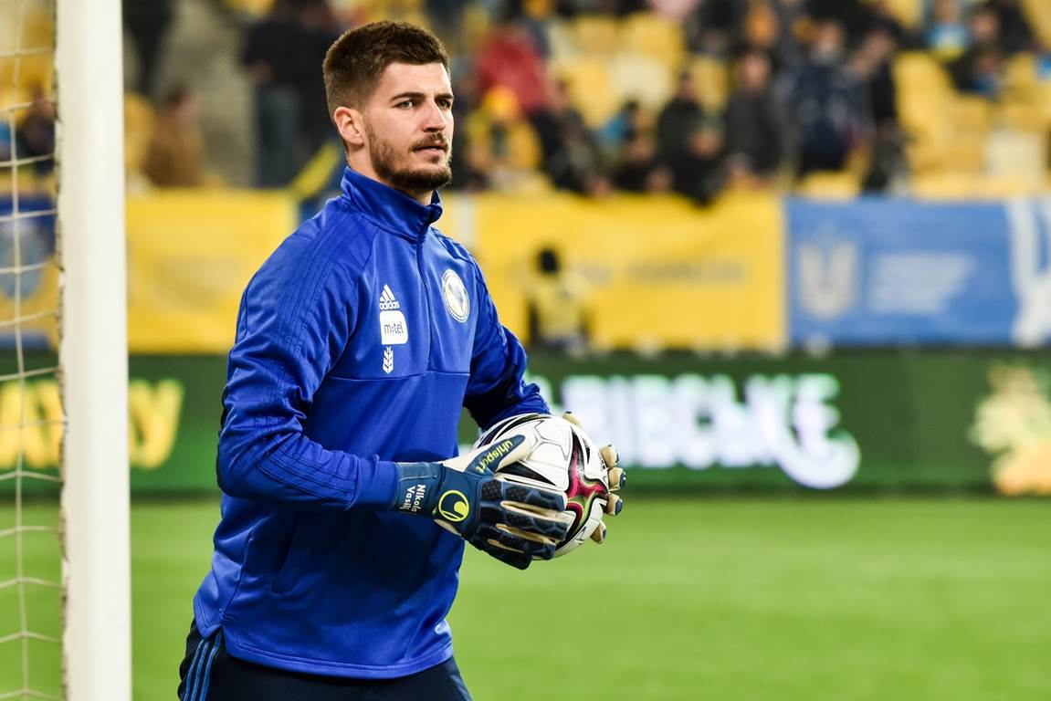  Bundesliga: Ko je Nikola Vasilj, golman BiH i Sent Paulija? 