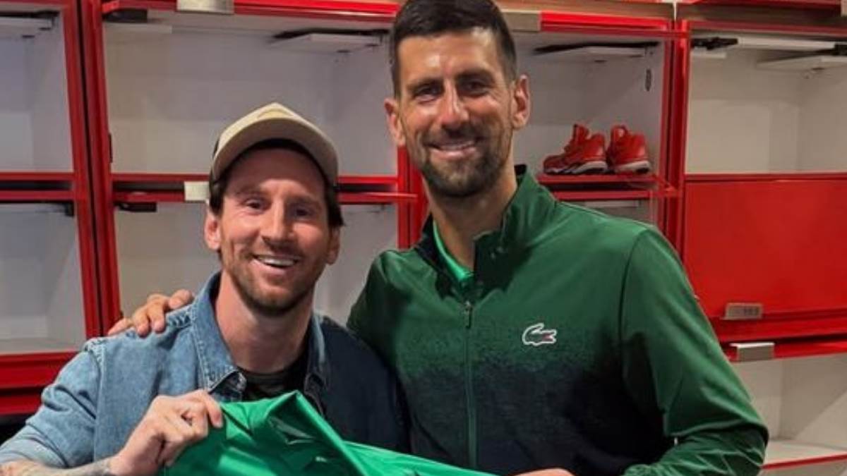  Novak Đoković poklonio Lionelu Mesiju majicu u kojoj je igrao 