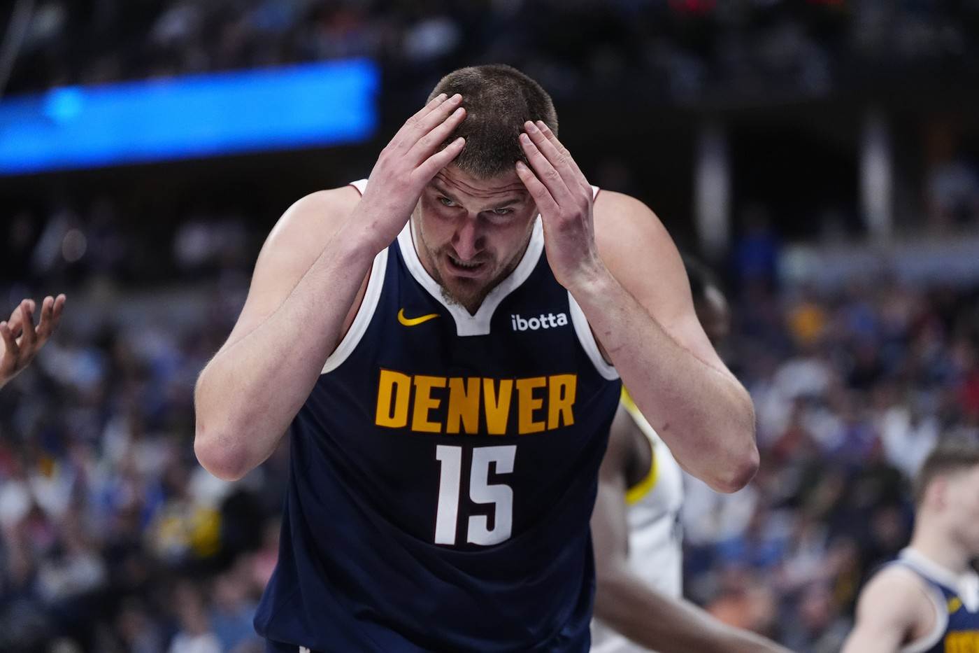 Statistika kaže Nikola Jokić igra odličnu odbranu Statistika kaže Nikola Jokić igra odličnu odbranu