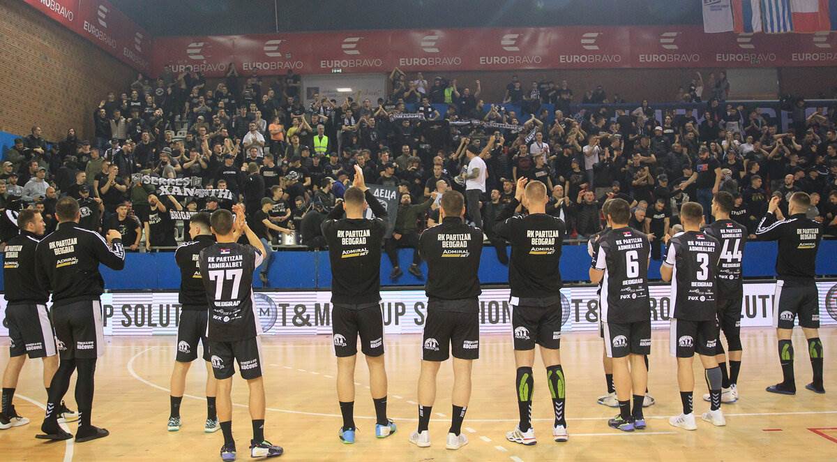  rukometasi partizana docekuju aek u bugarskoj 