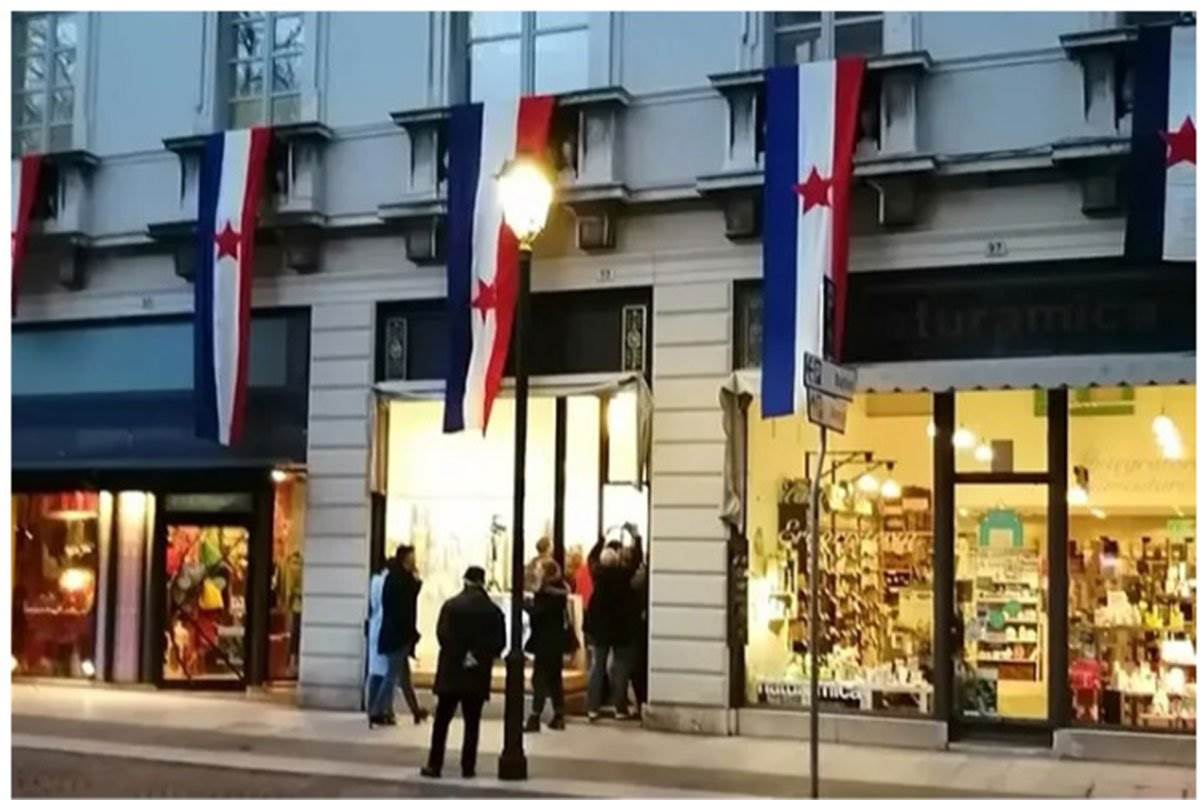  Zastave Jugoslavije osvanule u centru italijanske Gorizije 