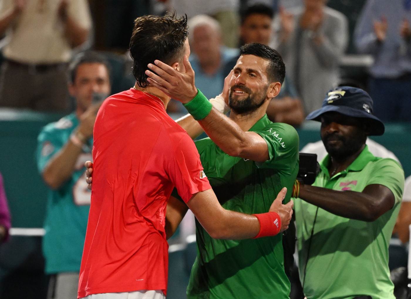  Novak Đoković i Jakub Menšik 