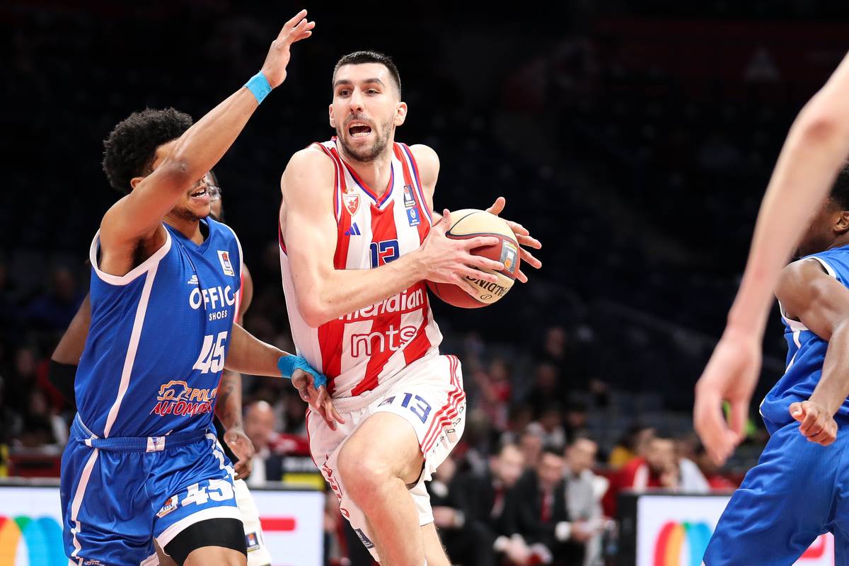  Spartak pobijedio Crvenu zvezdu u Beogradu 