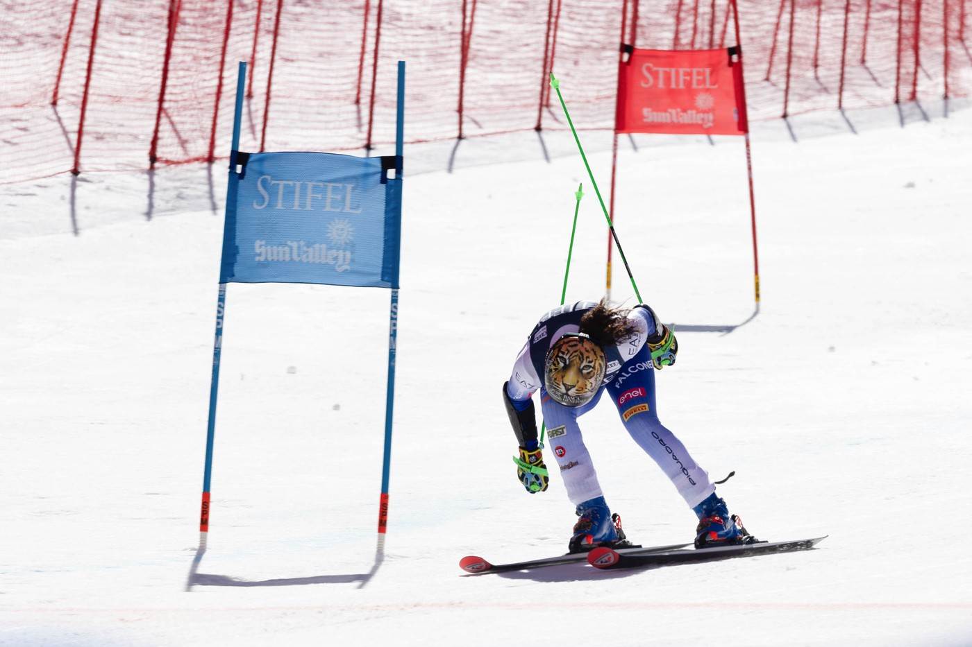  Federika Brinjone slomila nogu nakon teškog pada u veleslalomu 