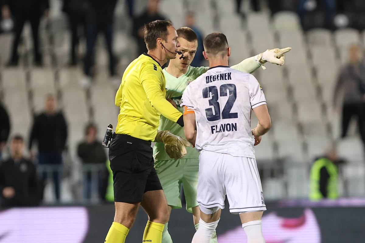  TSC najavio kazne za svoje igrače zbog neprimjerenog ponašanja 