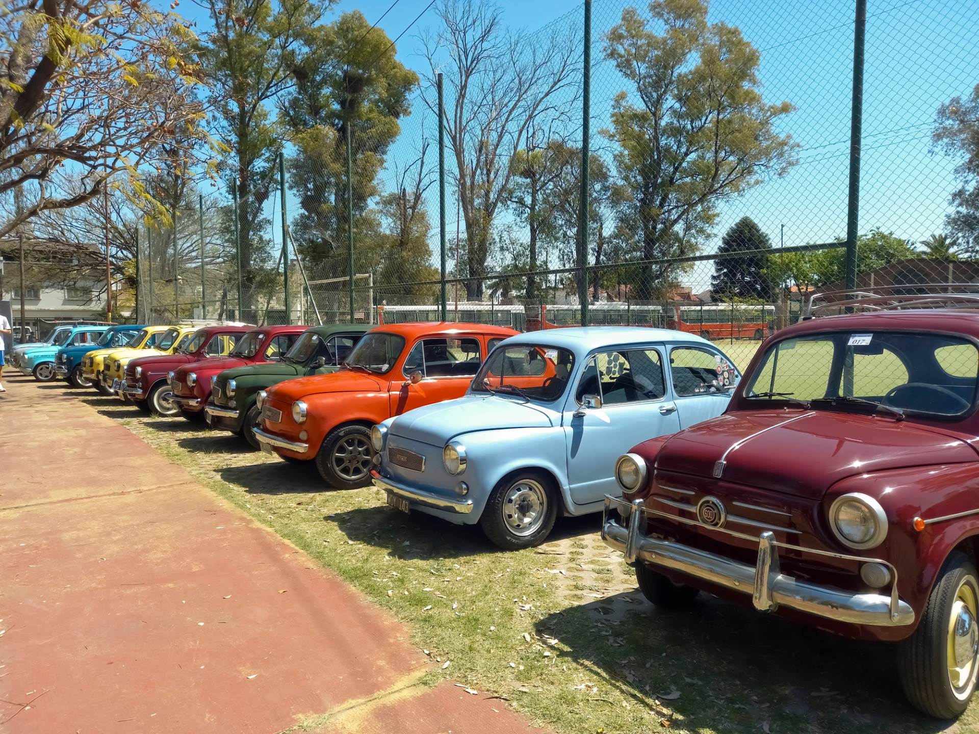  Sedamdeset godina legendarnog "Fiće": Kako je "Fijat 600" motorizovao Italiju 