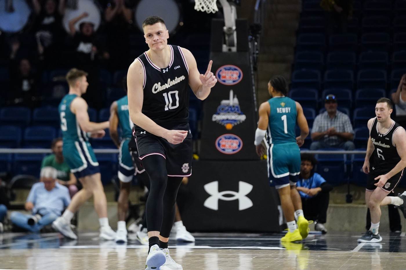 Hrvatski košarkaš tužio NCAA Hrvatski košarkaš tužio NCAA