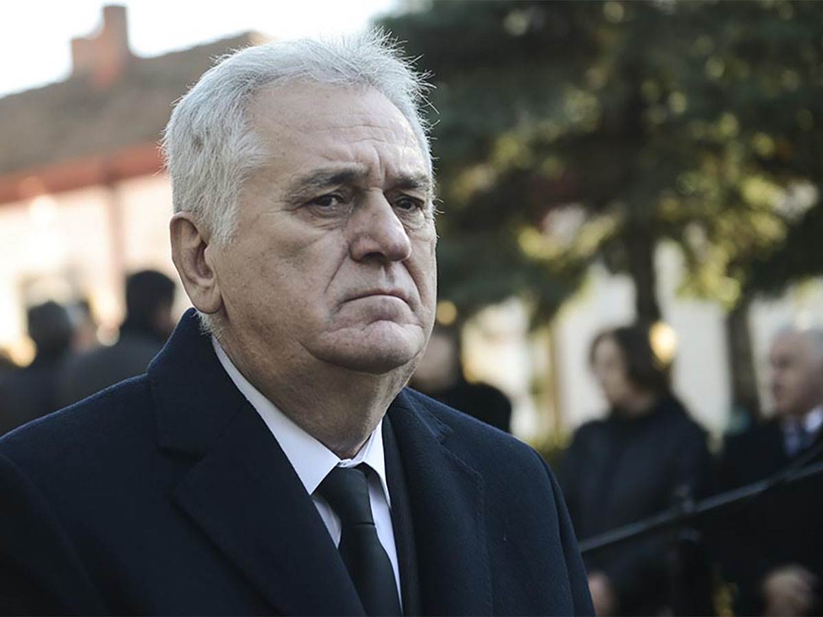 Tomislav Nikolić primljen u Urgentni centar Tomislav Nikolić primljen u Urgentni centar