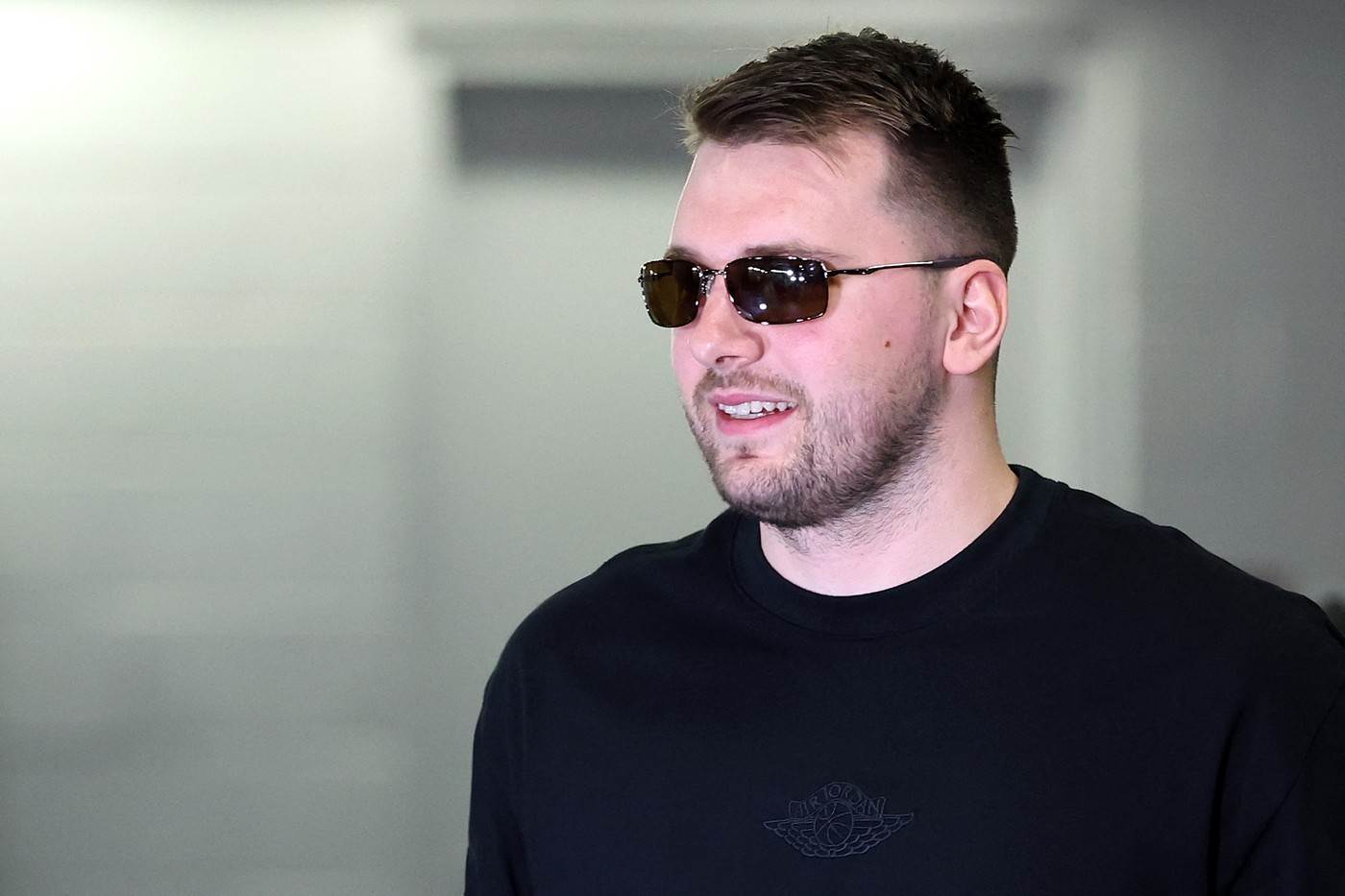  Luka Dončić u posebnom džipu došao na utakmicu protiv Dalasa 