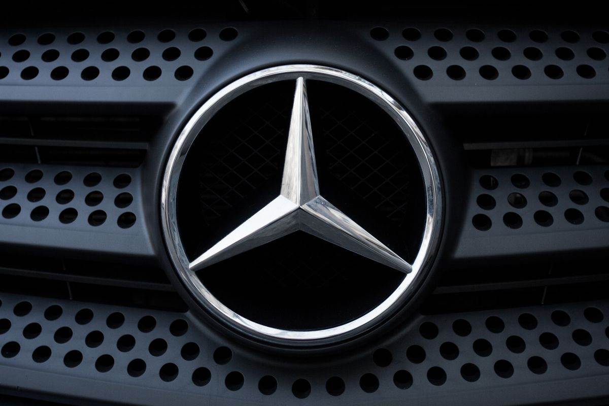 Mercedes promijenio svoj logo Mercedes promijenio svoj logo
