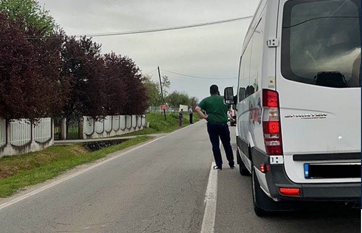 Vozač motocikla teško povrijeđen nakon sudara sa traktorom Vozač motocikla teško povrijeđen nakon sudara sa traktorom