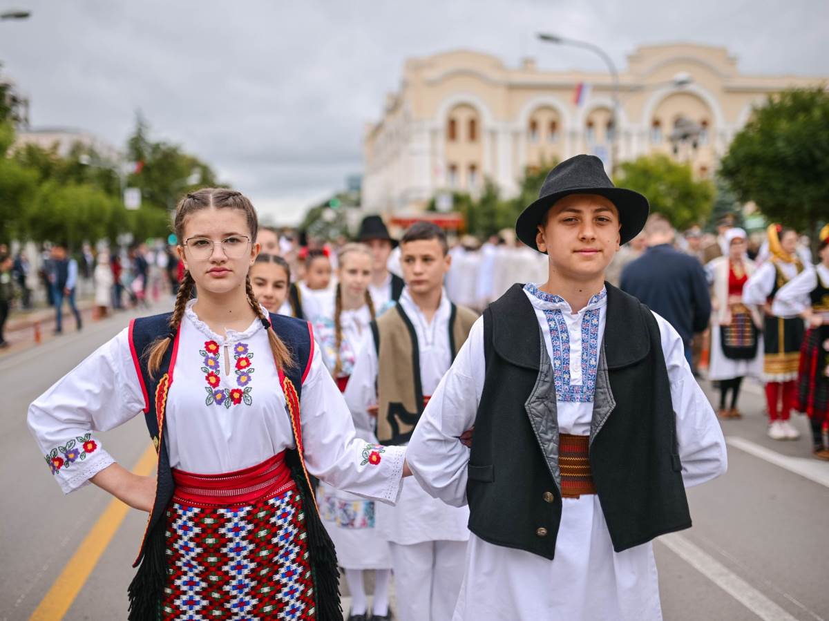  Najveće kozaračko kolo dan grada banjaluka 