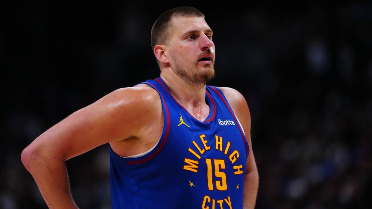 Nikola Jokić ima dva rivala za MVP titulu Nikola Jokić ima dva rivala za MVP titulu