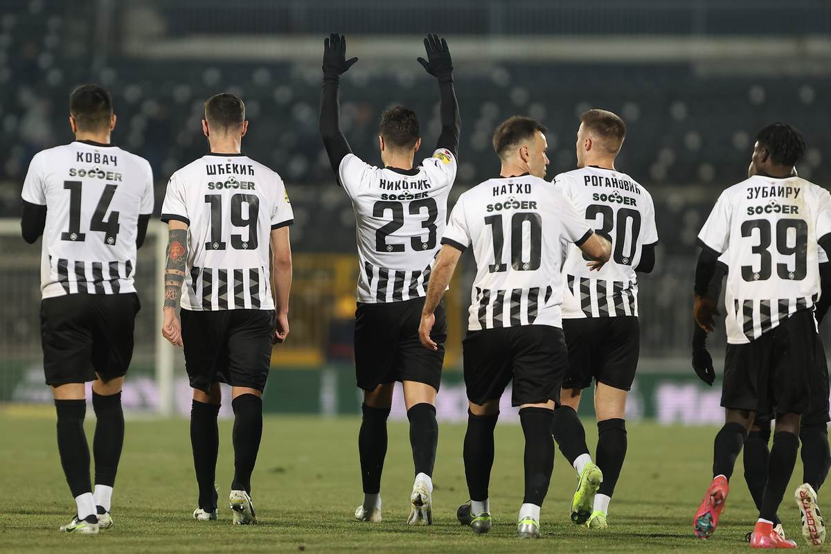 Nikolić i Jovanović otpisani u Partizanu Nikolić i Jovanović otpisani u Partizanu