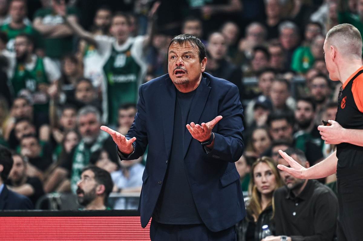  Ergina Atamana iznenadio Di Džej Doužer 