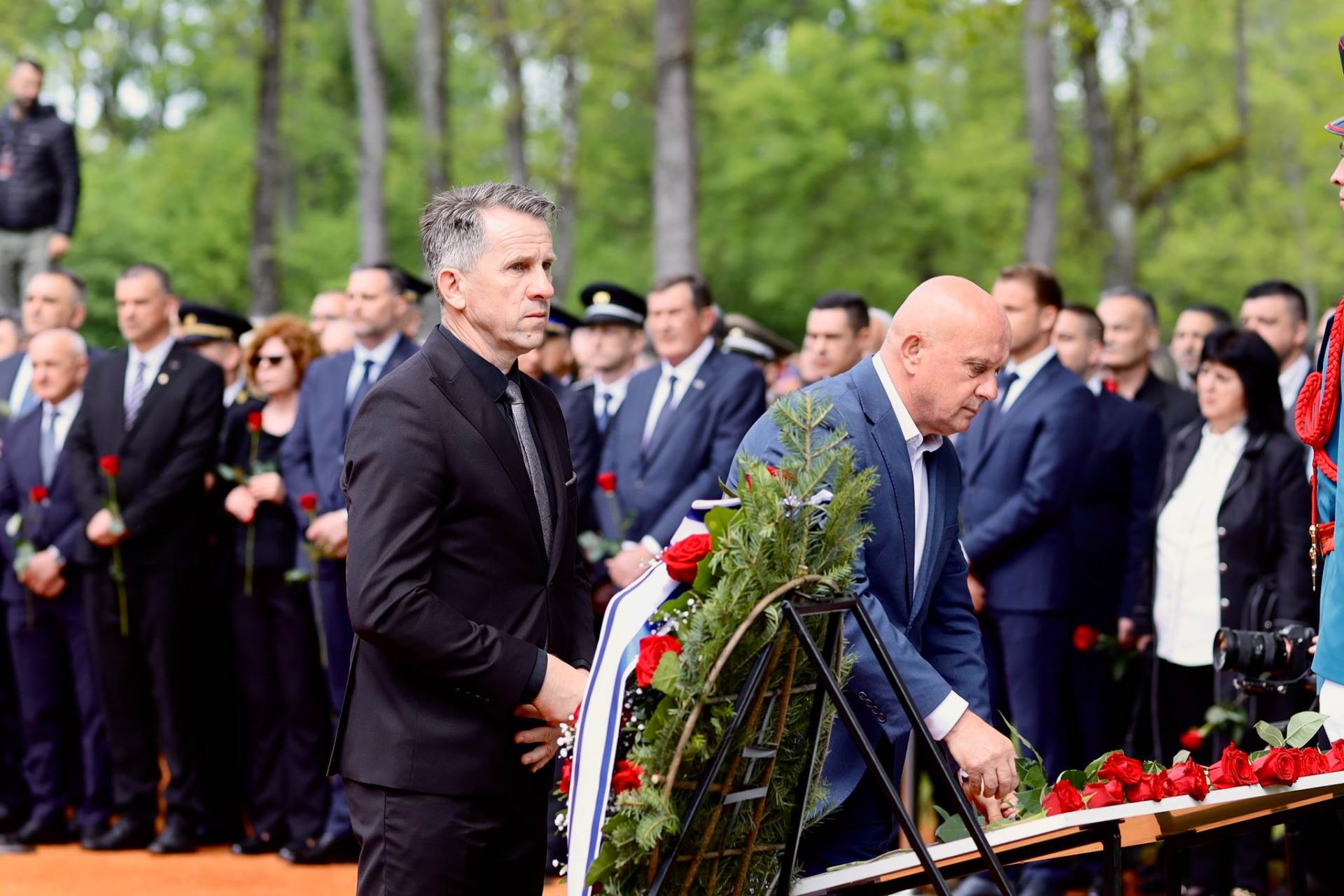 Poslanici Narodnog fronta u Donjoj Gradini: Posvetiti više pažnje jasenovačkim žrtvama u obrazovanju Poslanici Narodnog fronta u Donjoj Gradini: Posvetiti više pažnje jasenovačkim žrtvama u obrazovanju