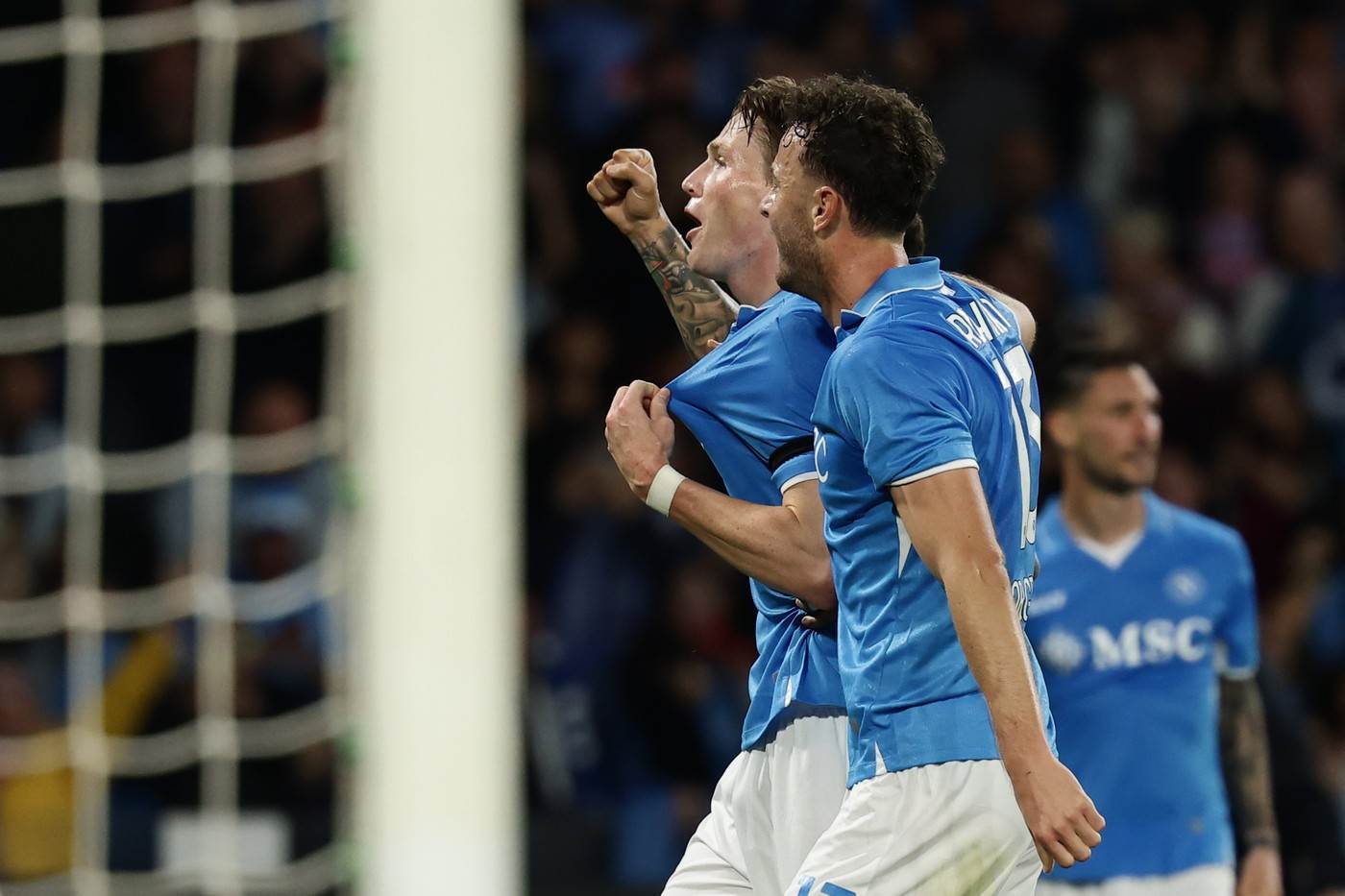 Serija A Napoli pobijedio Torino dva gola Skota Mektomineja Serija A Napoli pobijedio Torino dva gola Skota Mektomineja