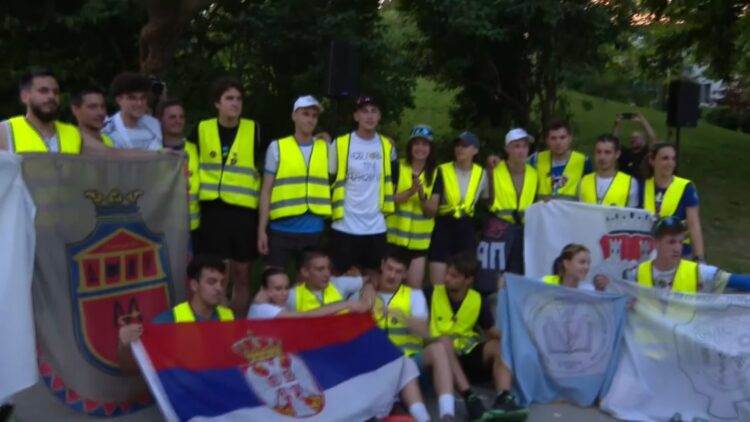  Studenti ultramaratonci na polovini puta do Brisela 