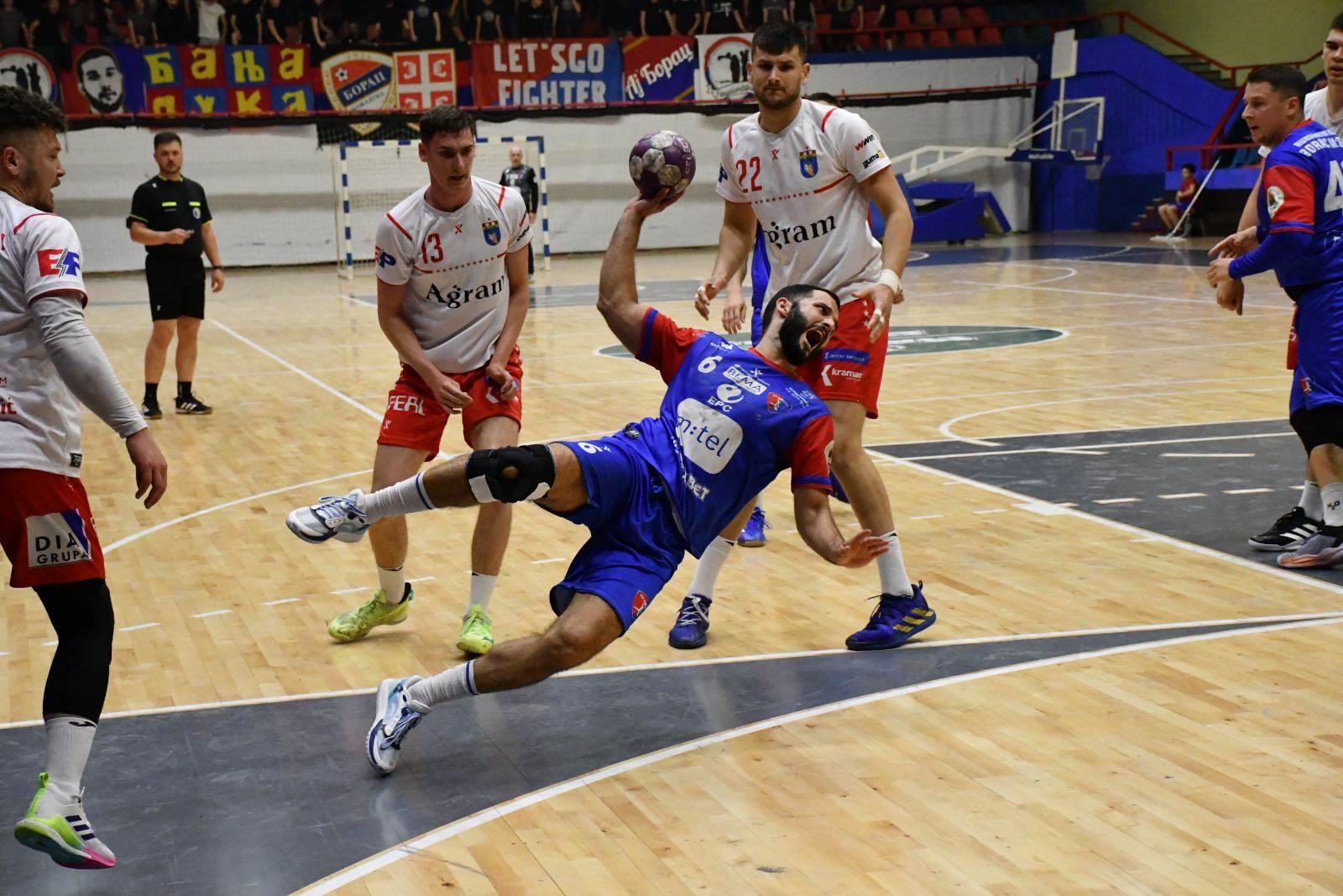  Filip Krivokapić i Stanko Stanković poslije meča Borac Izviđač 