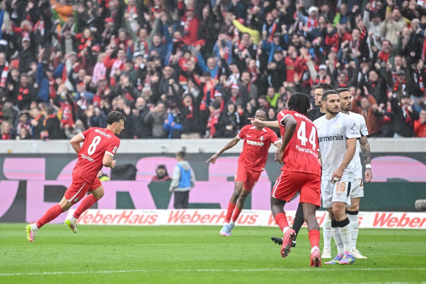  Bundesliga Bajern Minhen je šampion 