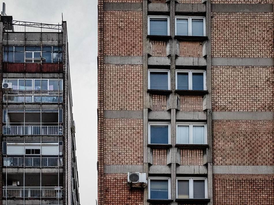  Muškarac iz Leskovca bacao smeće kroz prozor 