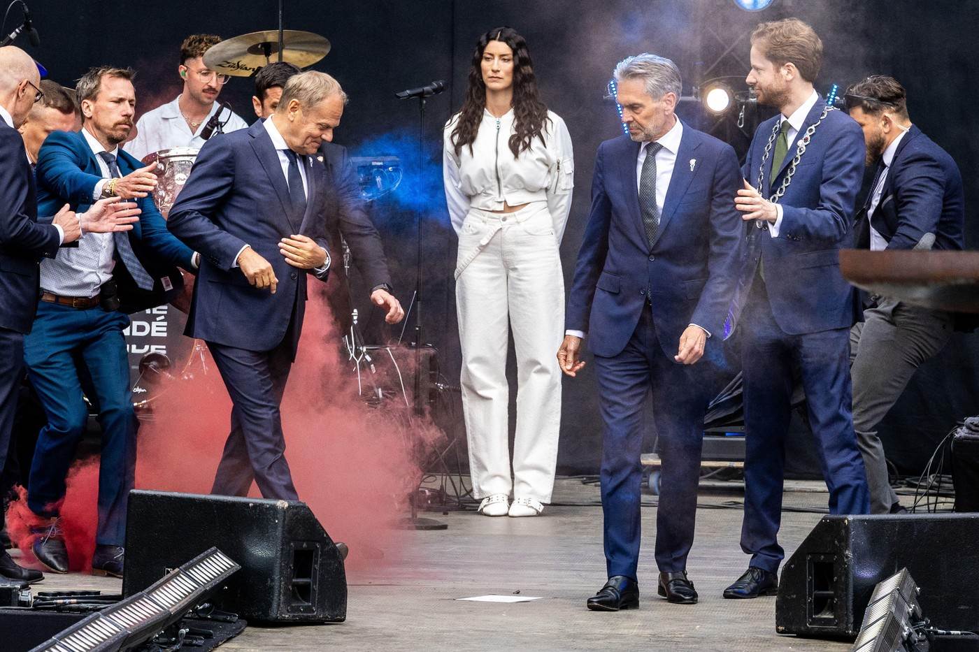  Dimna bomba prekinula govor Donalda Tuska u Holandiji 