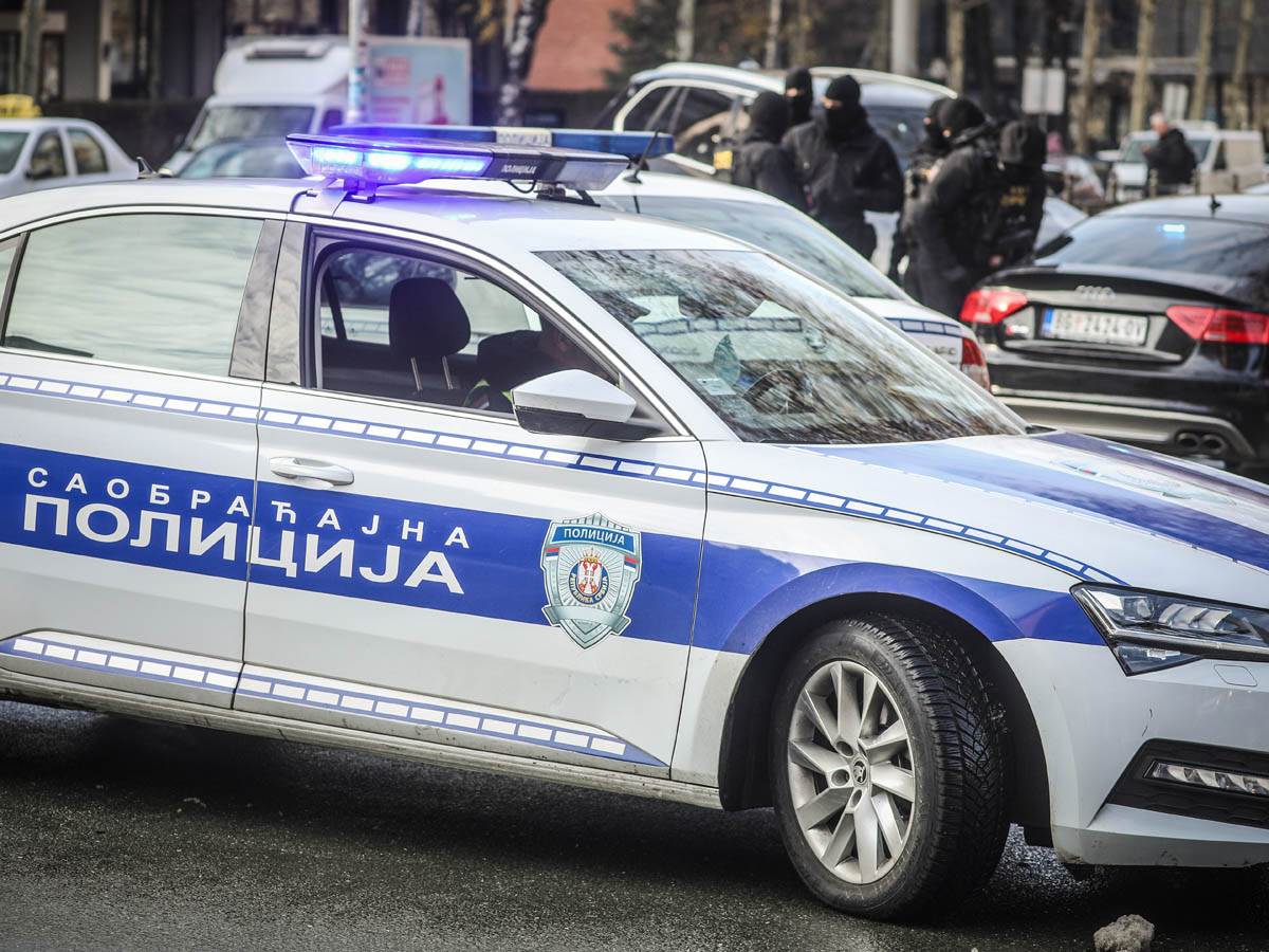  Oglasilo se tužilaštvo zbog napada na policajca u centru Beograda 