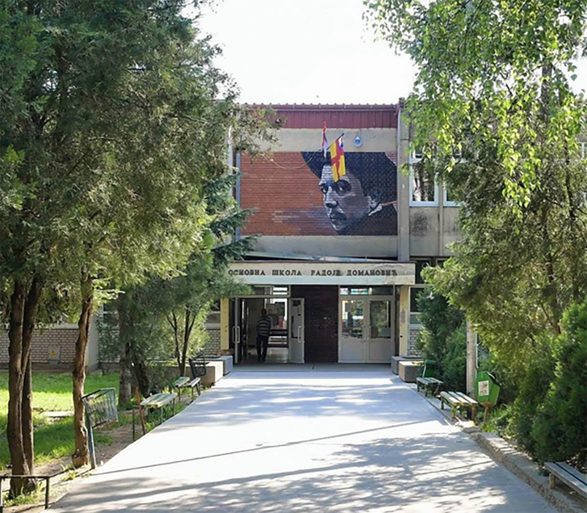  Učenici iz Vranja pomoću vještačke inteligencije montirali slike golih učenica i nastavnice 