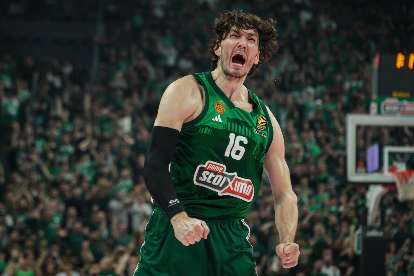  Panatinaikos na fajnal foru Evrolige  