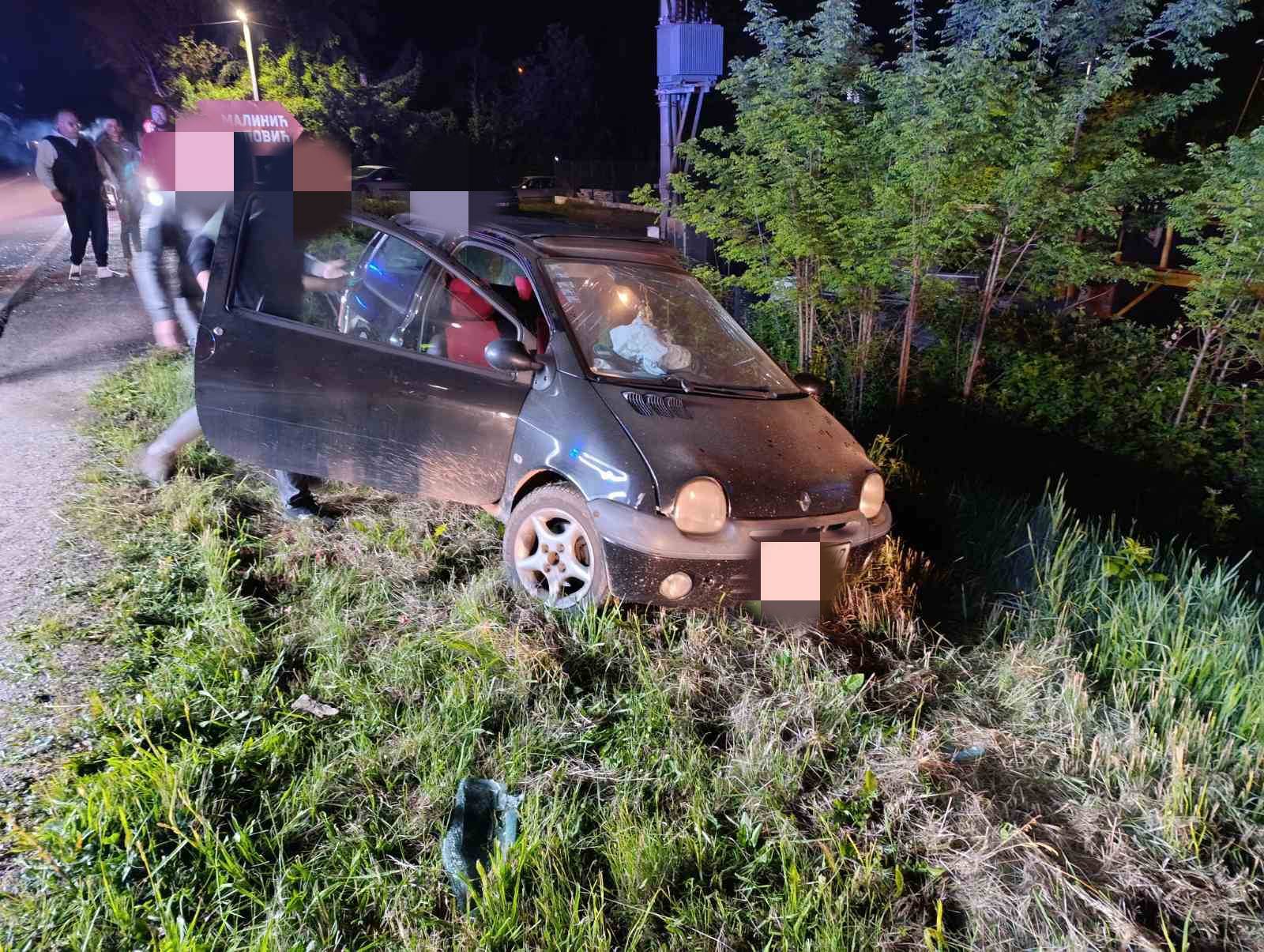  Sudar autobusa i automobila na putu Banjaluka-Prijedor 