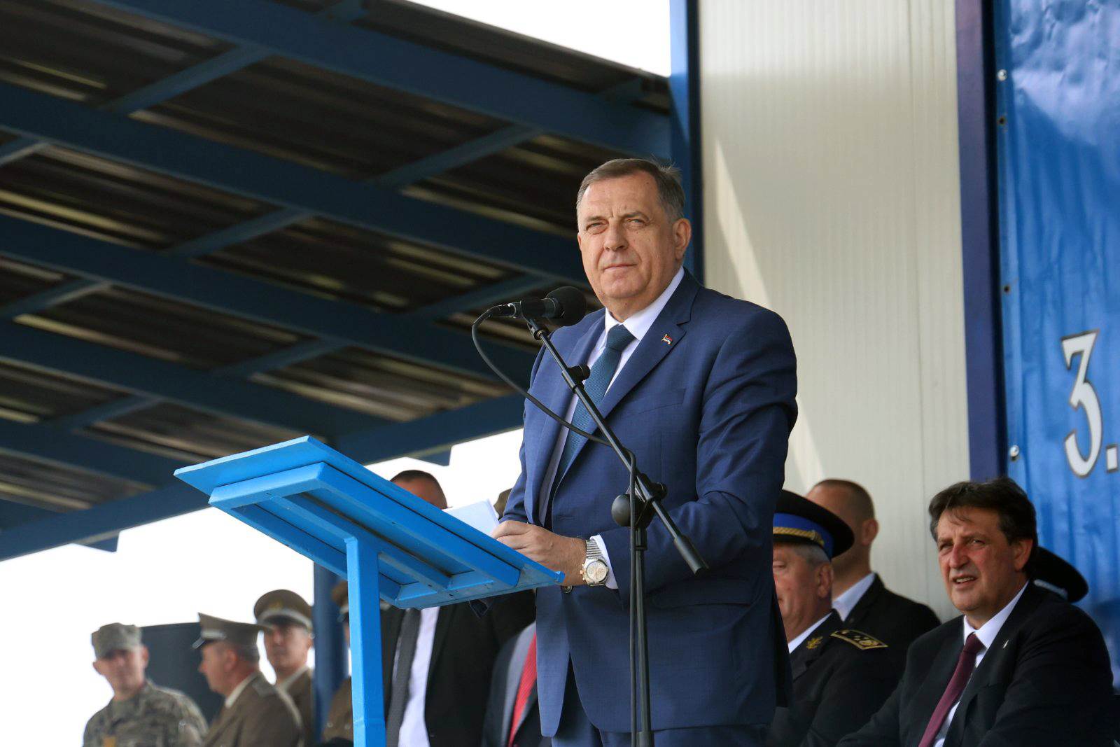  dodik o usvajanju zakona o savjetu ministara 