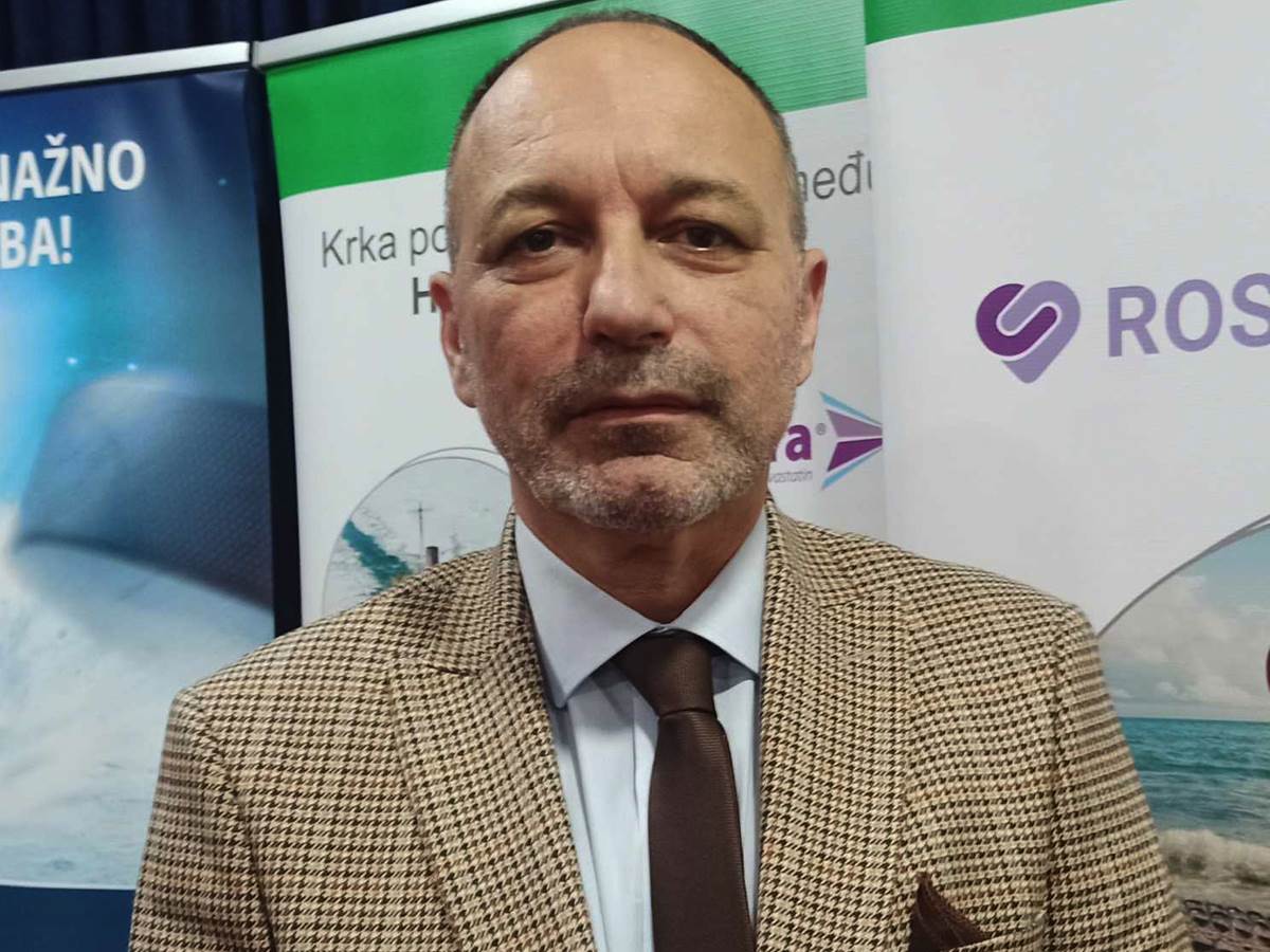  Kuprešak u novim uslugama porodične medicine 