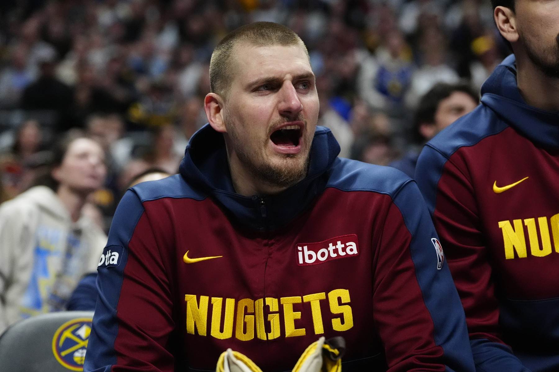 Šej Gildžus Aleksander ubjedljivo pobijedio Nikolu Jokića u MVP trci Šej Gildžus Aleksander ubjedljivo pobijedio Nikolu Jokića u MVP trci
