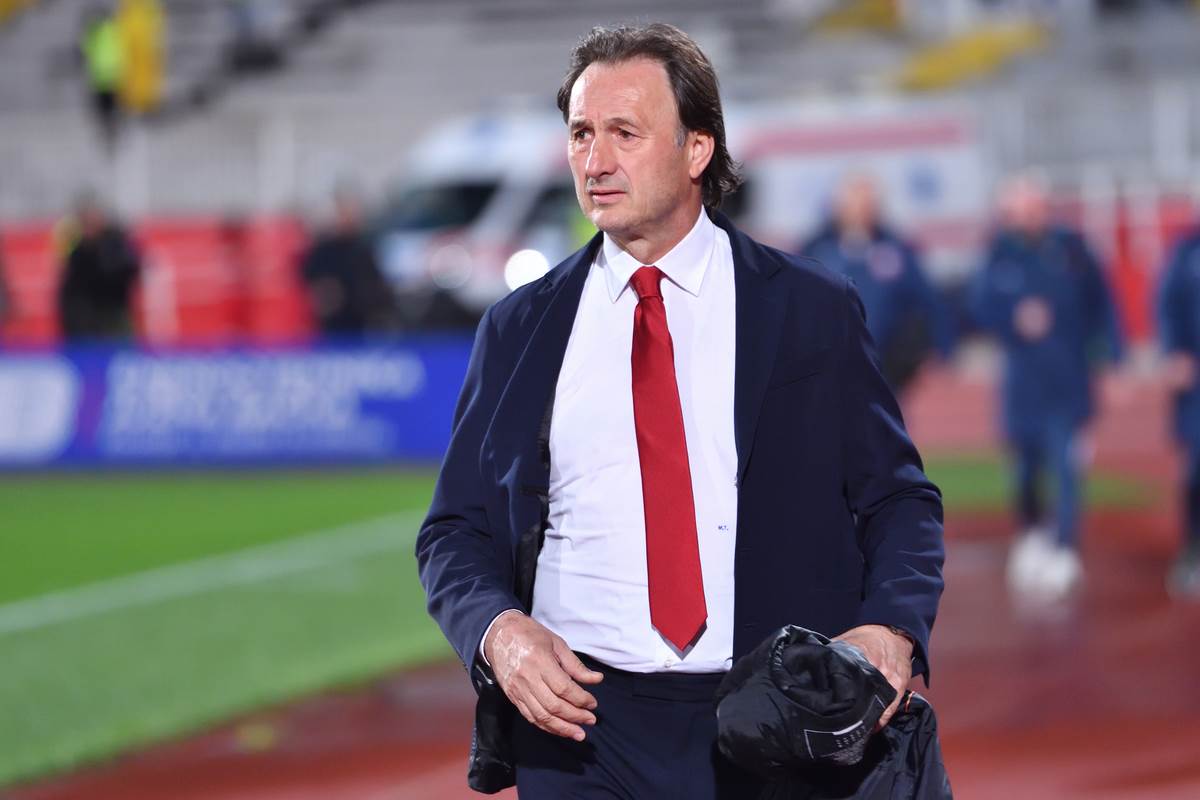 Miroslav Tanjga ostaje trener FK Vojvodina Miroslav Tanjga ostaje trener FK Vojvodina