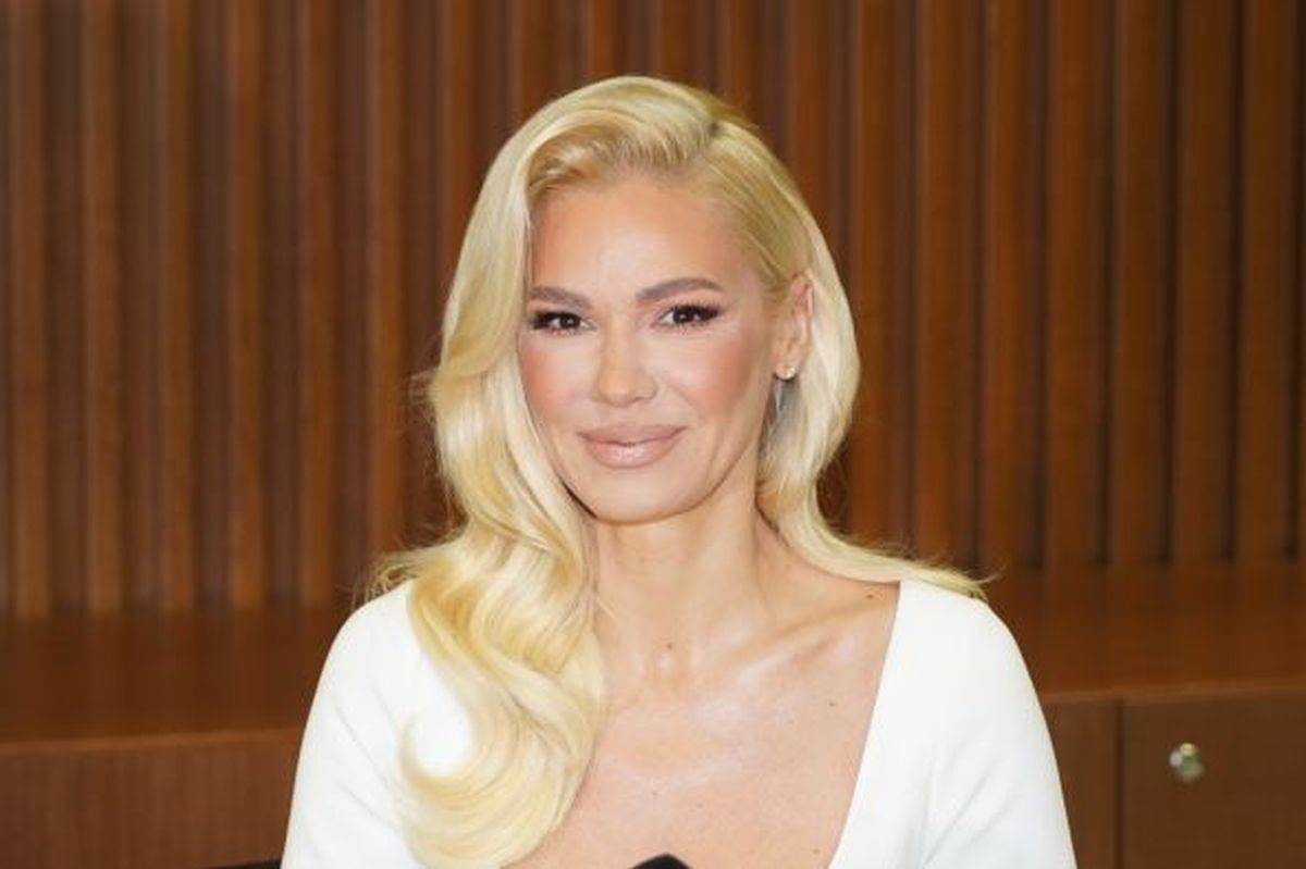  Nataša Bekvalac završila fakultet 