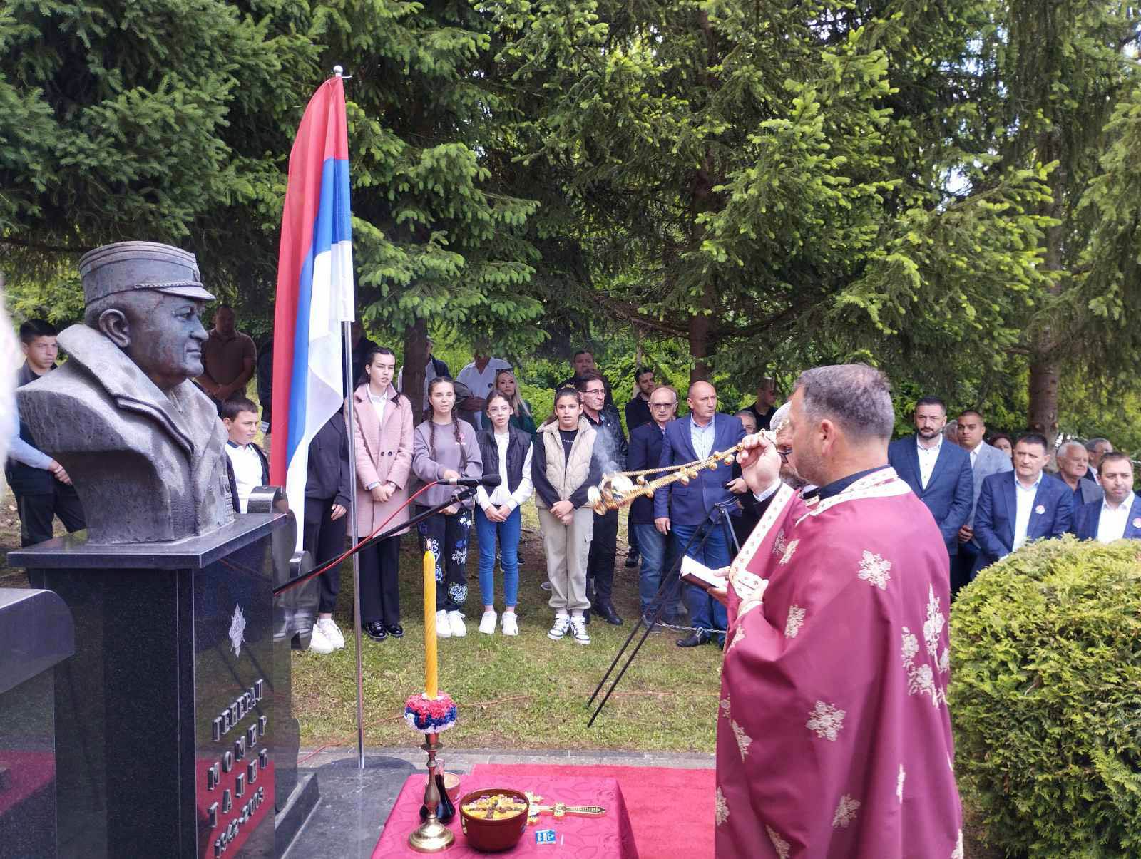  Obilježene 22 godine od smrti generala Talića 