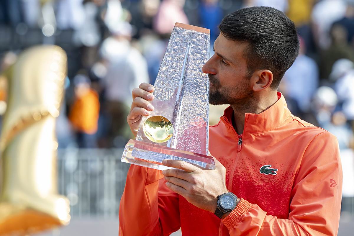  švajcarski novinari sada hvale novaka đokovića 