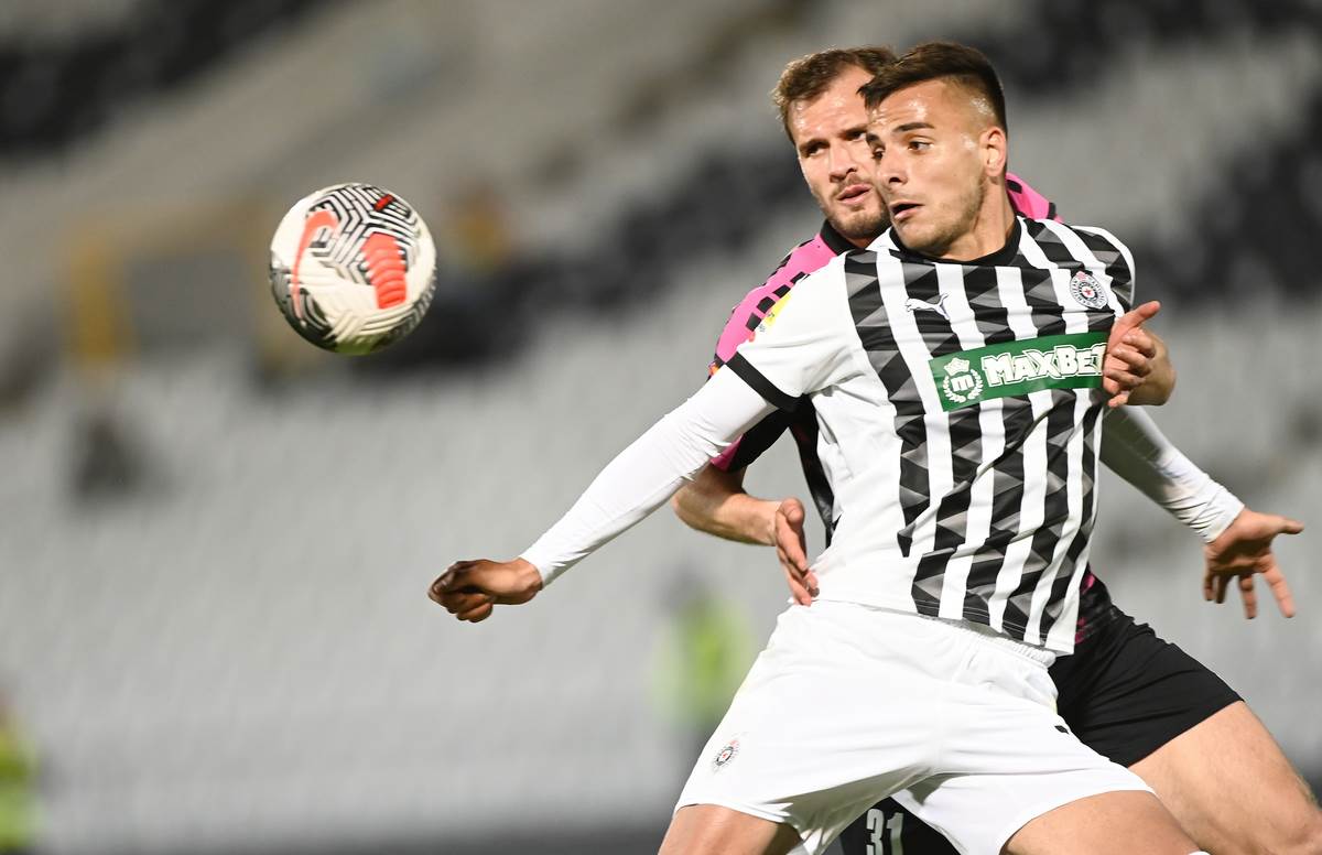  stefan kovac iz partizana prelazi u ruski baltik 