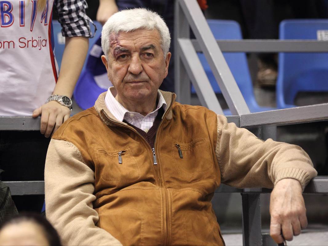  Preminuo Rade Petrović 